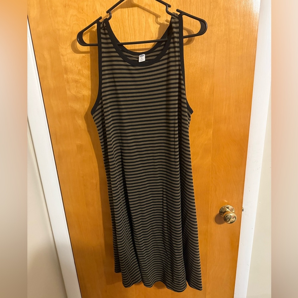 old navy black / olive green striped swing dress XL Tall